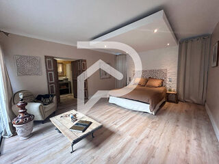  Maison � vendre 6 pi�ces 300 m�