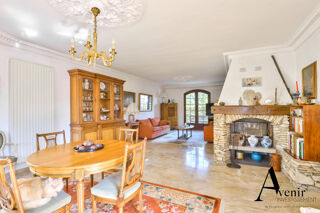  Maison à vendre 6 pièces 164 m²