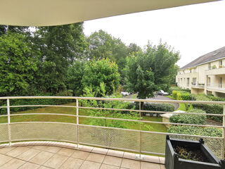  Appartement à louer 4 pièces 98 m²