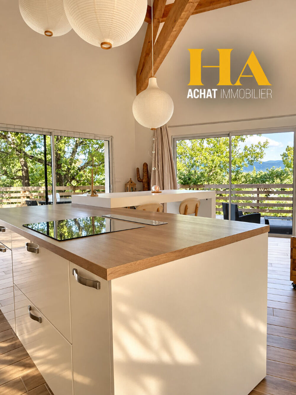 Laroque ( Dept 34) - Propriété avec 2 chalets, piscine et 6 000 m² : un bien aux multiples possibilités