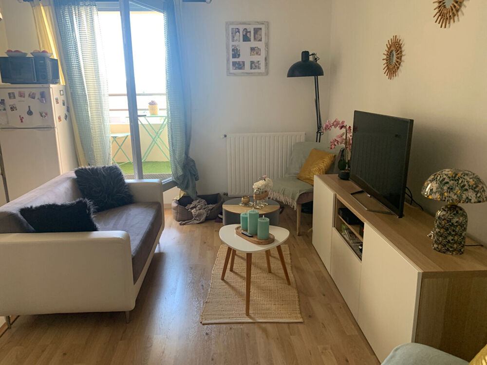 Appartement Saint Sébastien Sur Loire 2 pièces - avec balcon et parking privatif