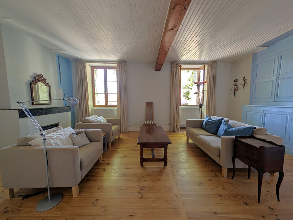 Maison avec jardin et garage, plein centre St Antonin!