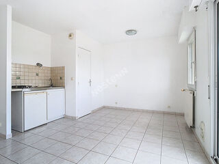  Appartement  louer 1 pice 28 m