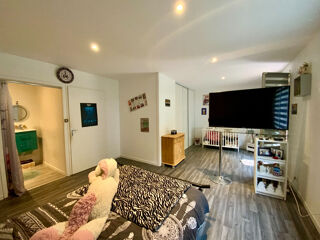  Maison � vendre 14 pi�ces 453 m� Archiac