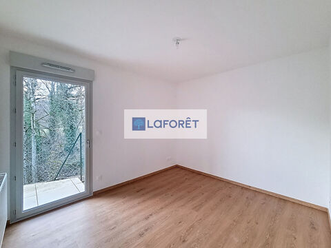  Appartement � louer 4 pi�ces 84 m�