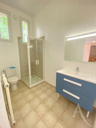  Appartement � louer 4 pi�ces 100 m�