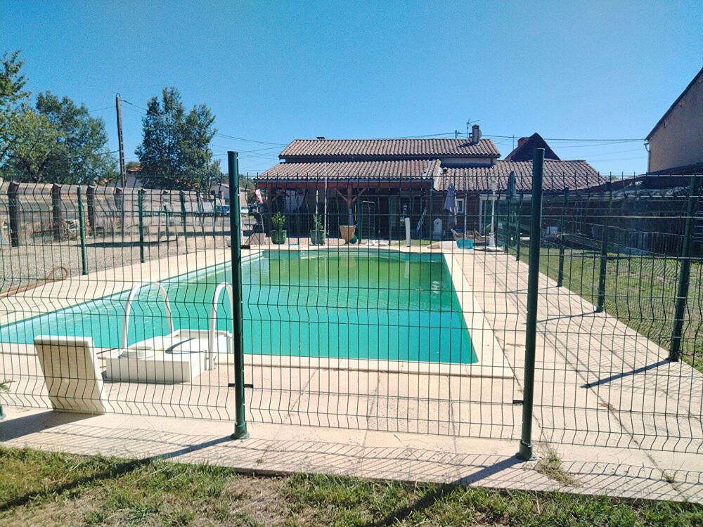 Maison Montpon Menesterol 7 pièce(s) 206 m2