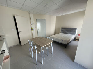  Appartement à louer 1 pièce 24 m²