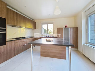  Maison � vendre 7 pi�ces 202 m�