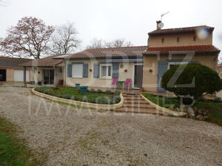  Maison  vendre 6 pices 170 m