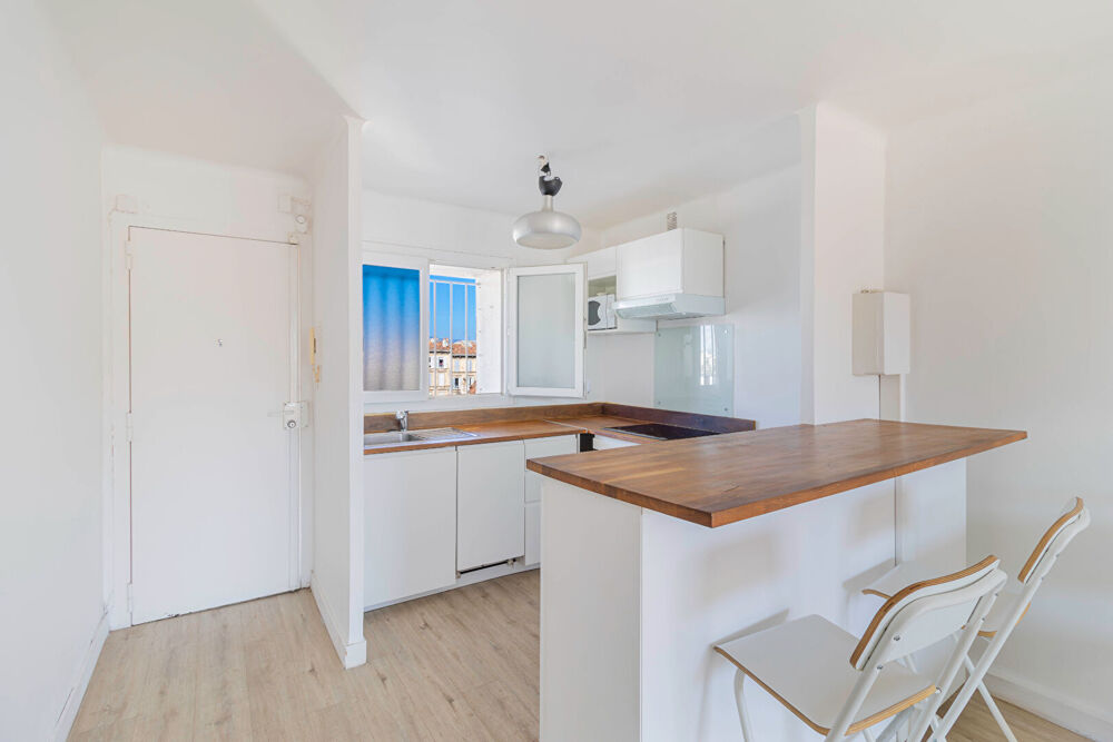 Vente Appartement Appartement Marseille 3 pièce(s) 56 m2 Marseille 6