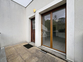  Appartement à louer 2 pièces 34 m²