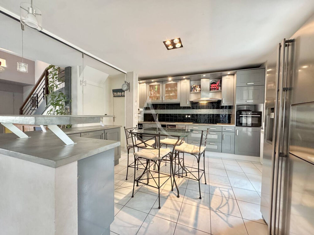 Vente Maison Maison Ozoir La Ferriere 7 pièce(s) 157 m2 Ozoir la ferriere