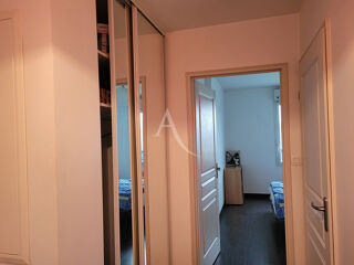  Appartement à louer 2 pièces 45 m²