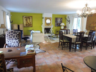  Maison � vendre 9 pi�ces 228 m�