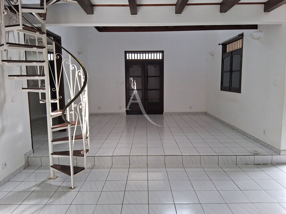 Villa T4 + Mezzanine - Bourg de Macouria - 127m²