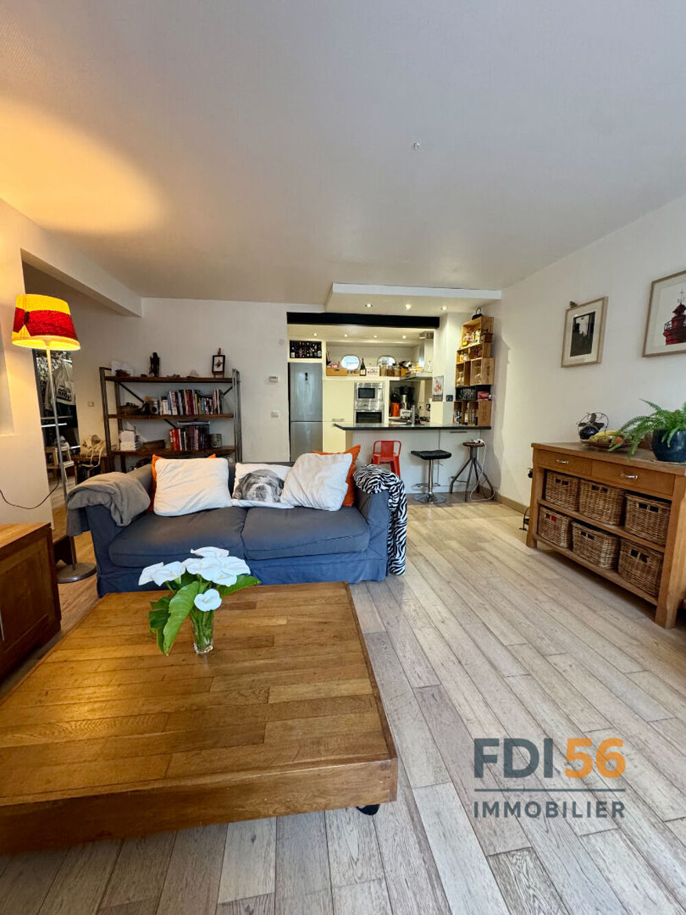 A VENDRE - MAISON NOUVELLE-VILLE - 4 CHAMBRES - Jardin -