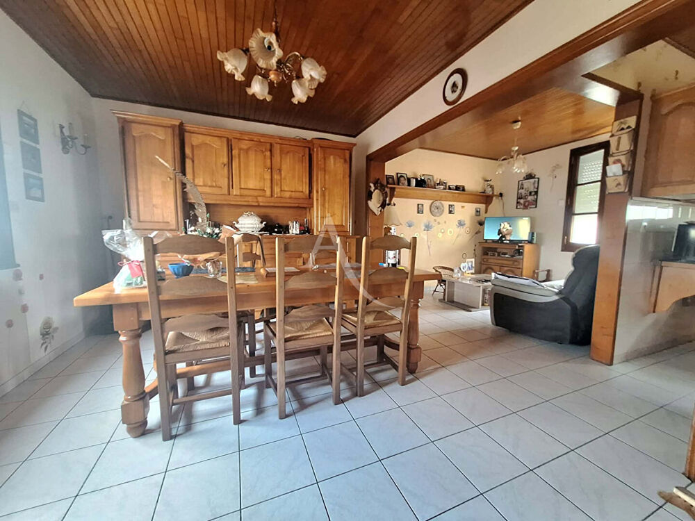 Maison Rue, proche du centre-ville, 3 chambres