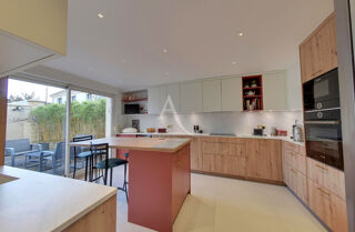  Maison � vendre 8 pi�ces 190 m�