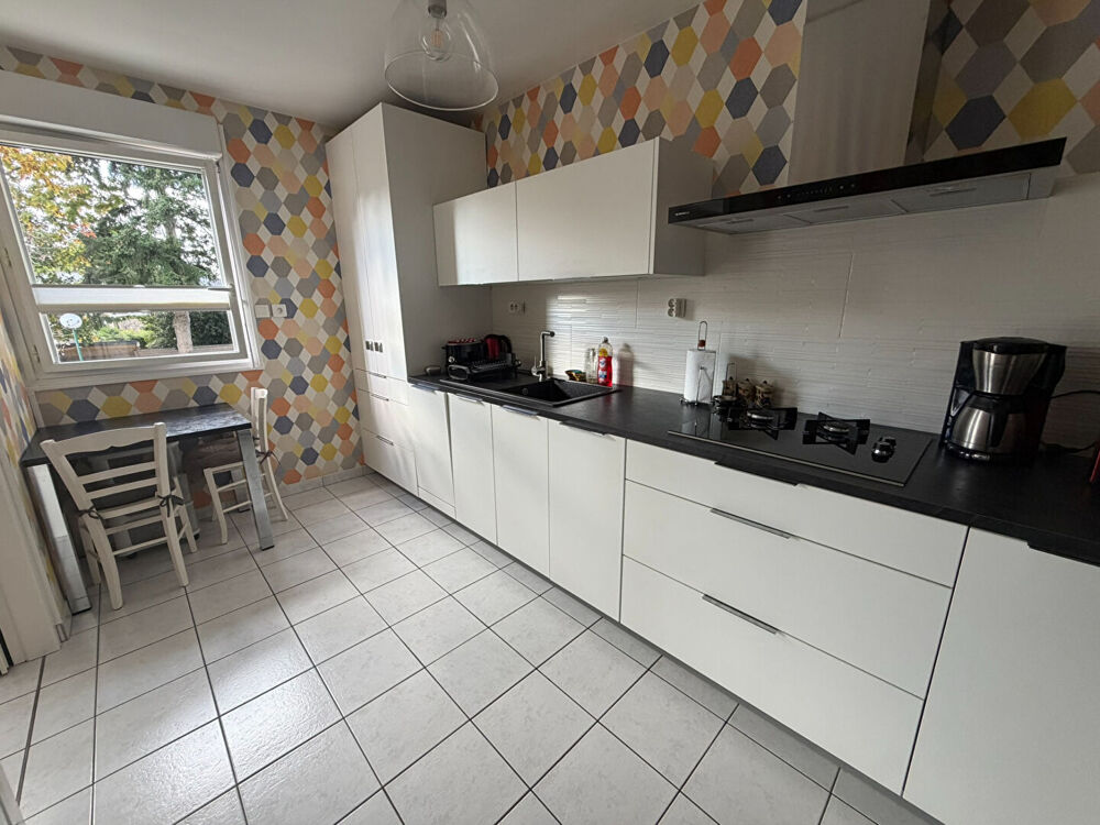 Vente Appartement Appartement de 4 pièces à Ploërmel (56800) Ploermel