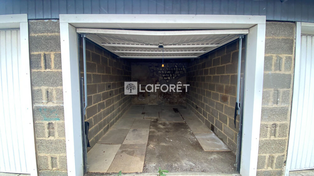 Location Parking/Garage Parking / box Elbeuf Elbeuf