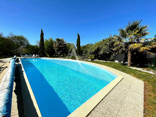  Villa à vendre 12 pièces 281 m²