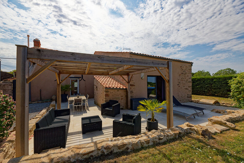 Maison 6 pièces 142 m² · à Lege · 142 m² · 326 500 €