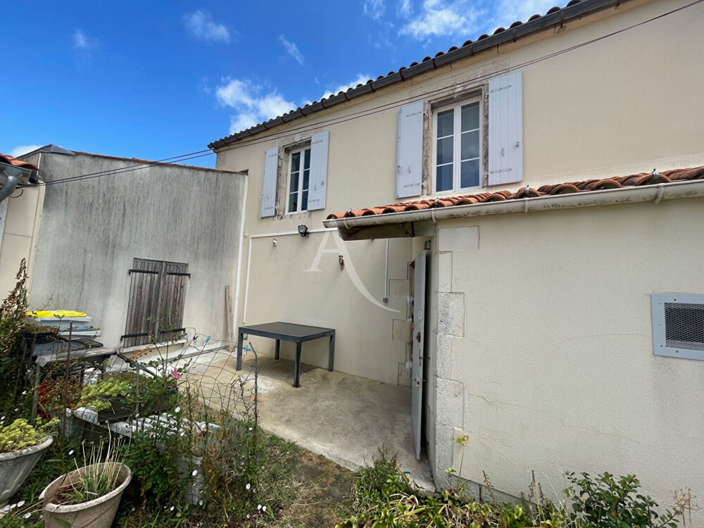 Maison de bourg Breuil Magné