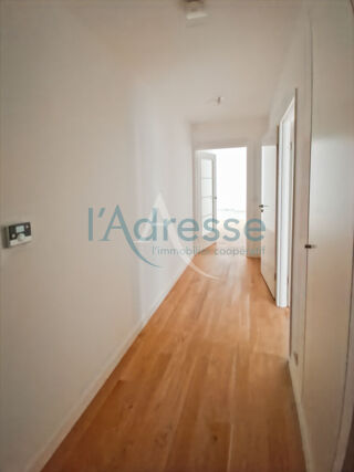  Appartement � vendre 4 pi�ces 83 m�