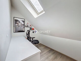  Appartement à louer 3 pièces 34 m²