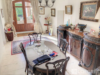  Maison  vendre 8 pices 270 m