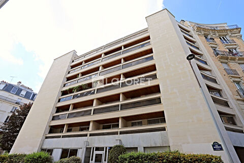  Parking / Garage  louer 10 m