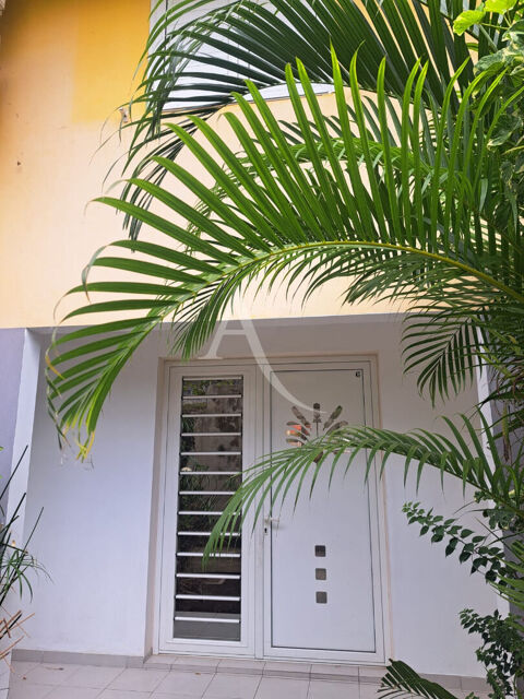   EN EXCLUSIVITE: Appt T3 en duplex Pointe Faula au VAUCLIN. Appartement - 3 pi�ce(s) - 74 m�