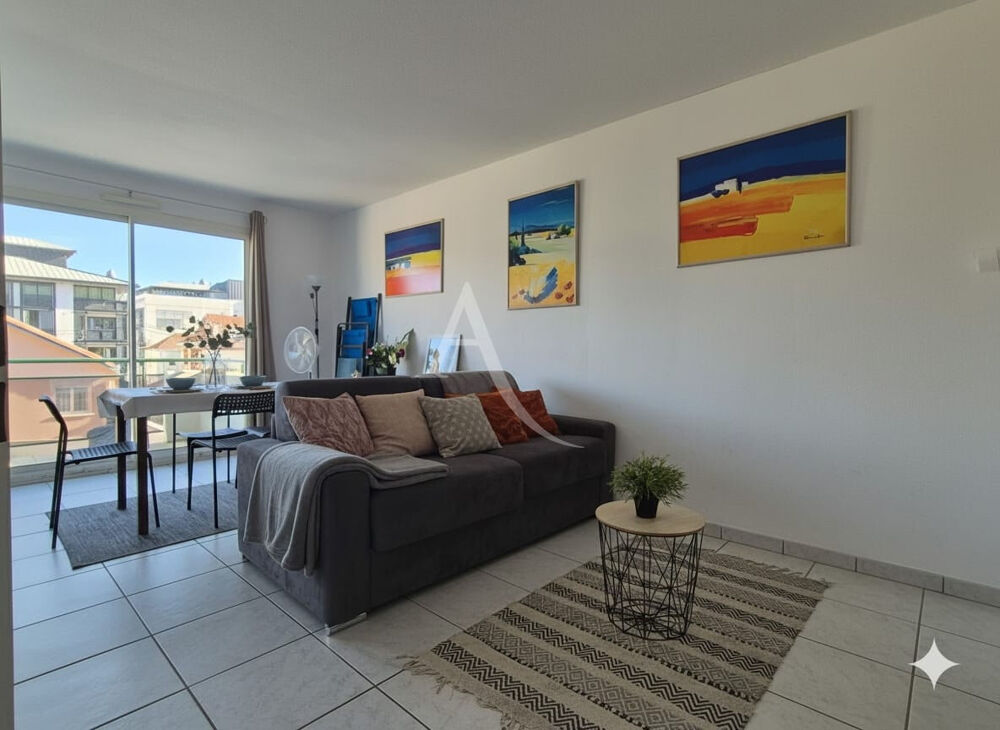 ARCACHON HYPER-CENTRE - Appartement T2 lumineux avec balcon et place de parking
