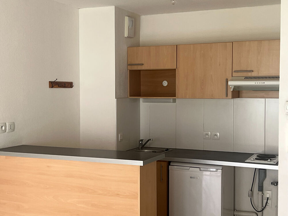 Location Appartement T2 TONNAY CHARENTE - 2 pièce(s) - 32.77 m2 Tonnay charente