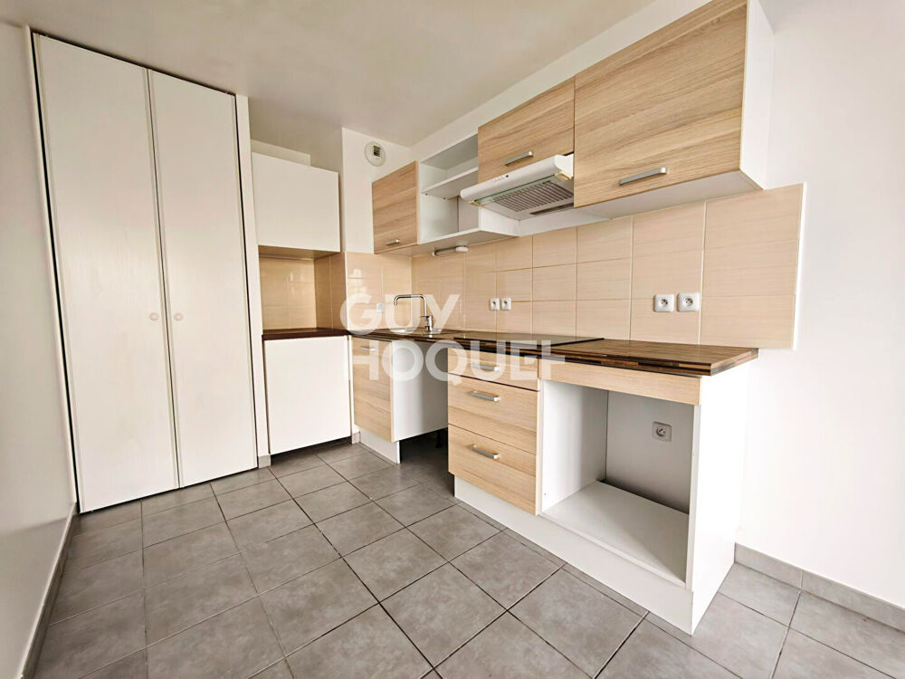 Appartement T2 à louer résidence services 1er étage avec ascenseur