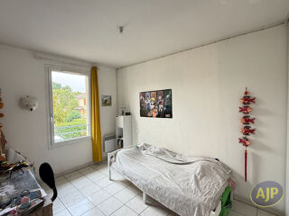 Vente Maison Maison Saint Jean d' Angely trois chambres 83.7 m2 Saint jean d angely