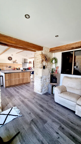  Maison  vendre 6 pices 195 m