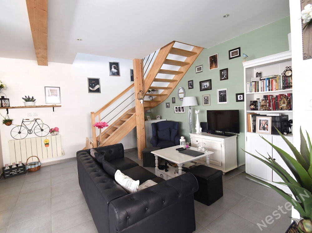 Maison de ville au centre de Chalon, 3 chambres, coin bureau, DPE C, avec possibilité de garage à louer
