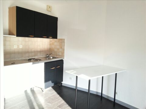   Appartement studio 24 m� environ au Centre ville de Sainte Genevi�ve des Bois Appartement - 1 pi�ce(s) - 24 m�