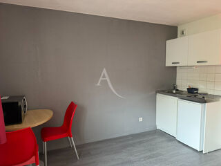  Appartement à louer 1 pièce 18 m²