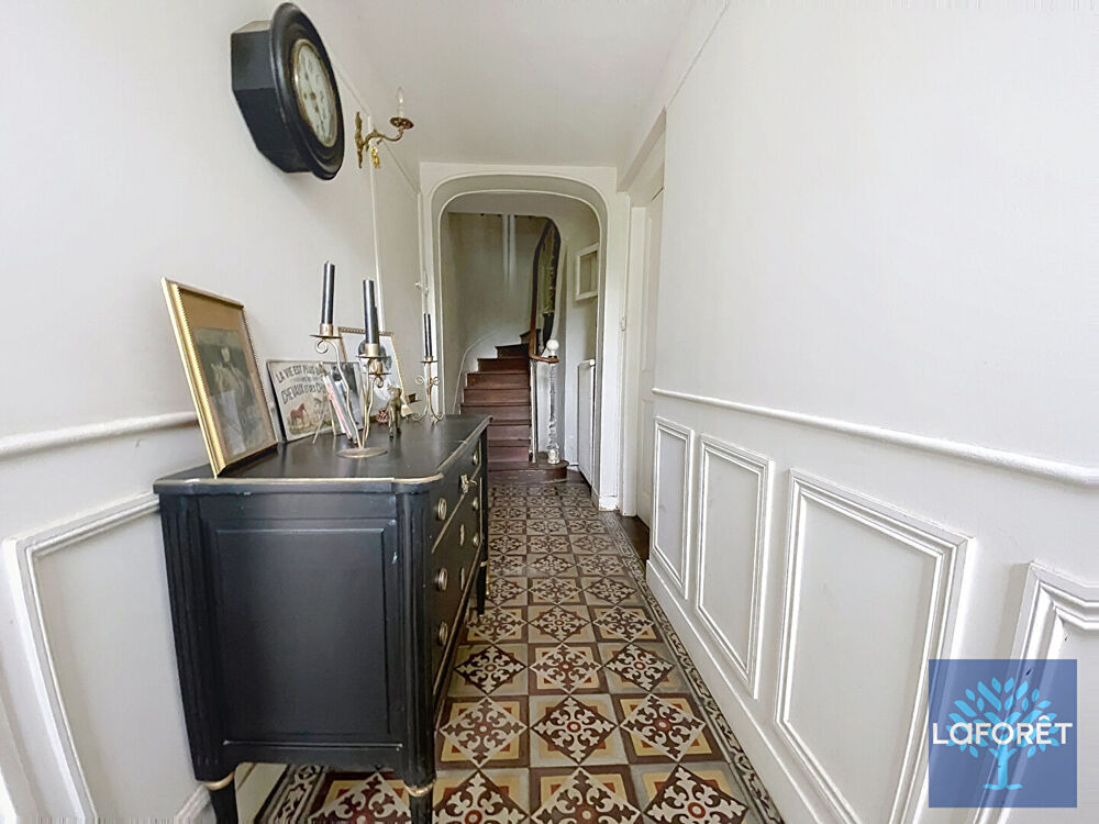 Vente Maison Maison Bernay 7 pièce(s) 140.68 m2 Bernay
