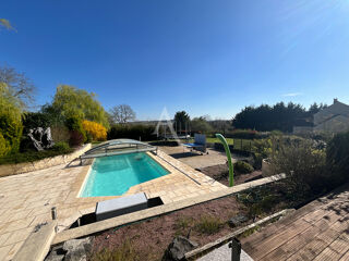  Maison � vendre 8 pi�ces 180 m�