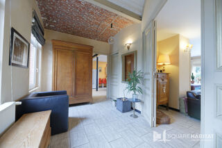  Immeuble � vendre 15 + pi�ces 650 m�