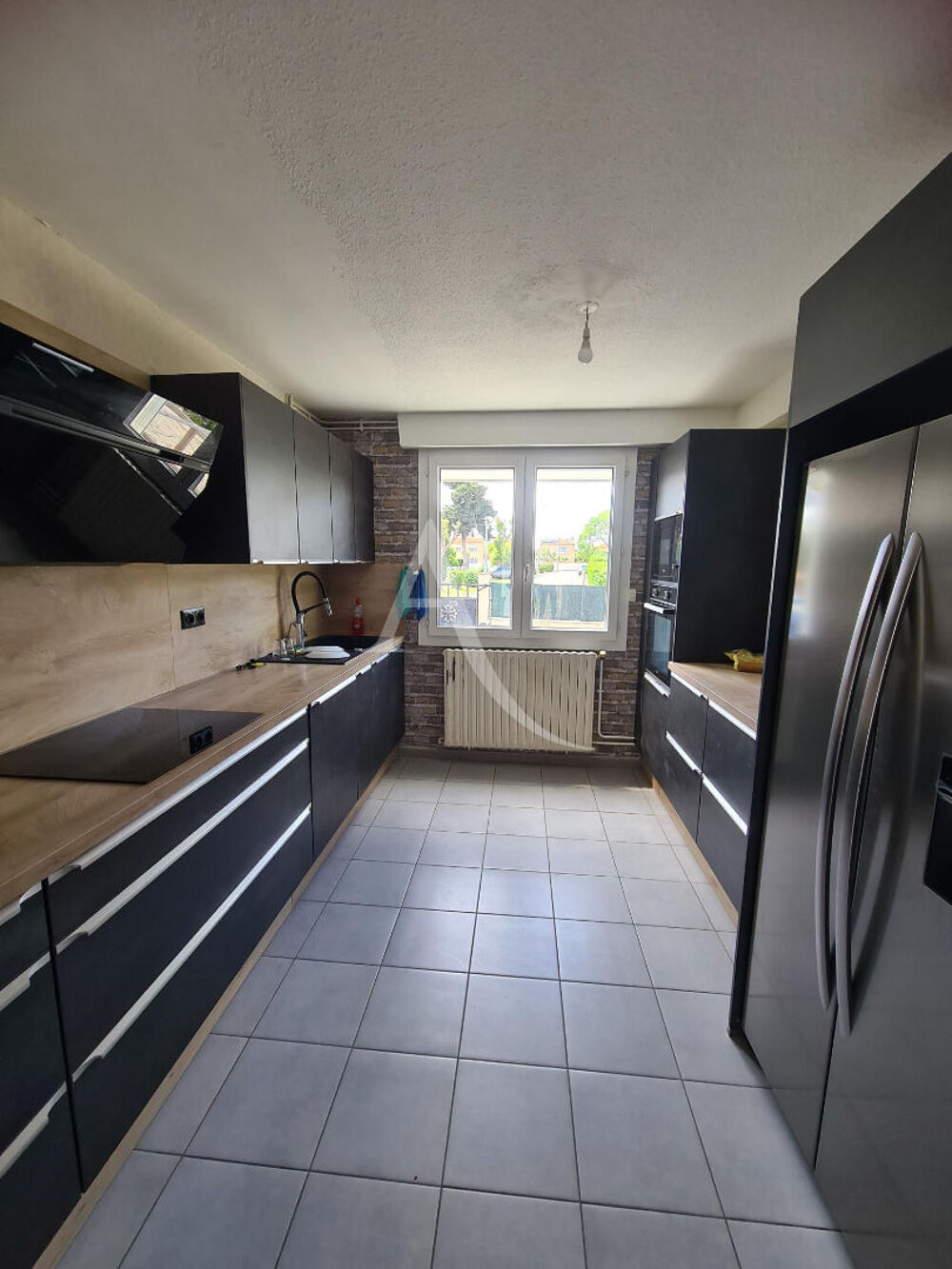 Location Maison Jolie villa rénovée de 130m² sur une parcelle de 841m² avec piscine, garage.. Cuxac d aude