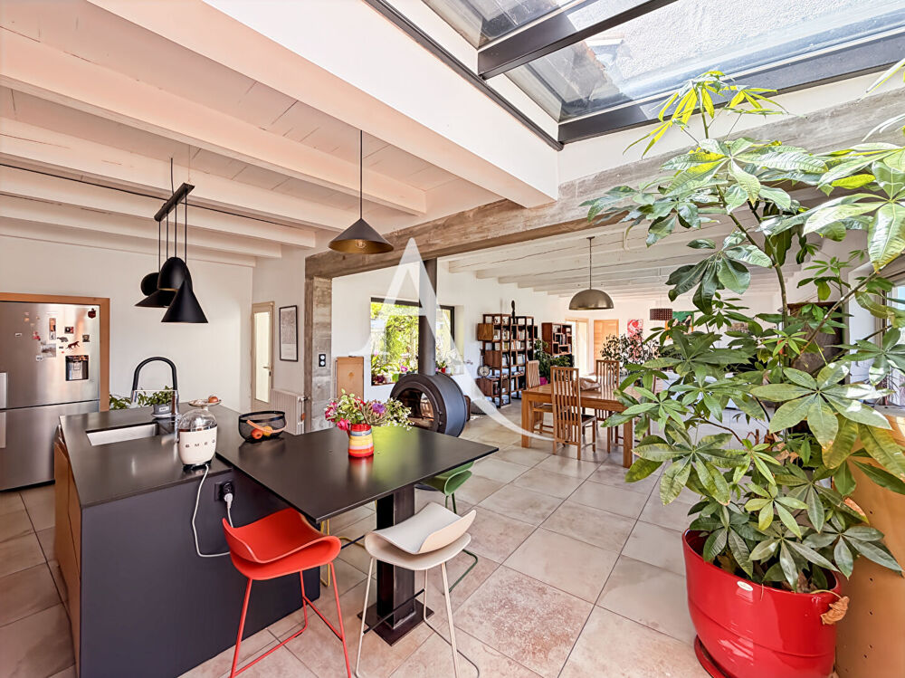 Vente Maison A VENDRE Propriété de caractère 240 m² - Piscine, vue panoramique quartier les médecins 13013 Marseille Marseille 13