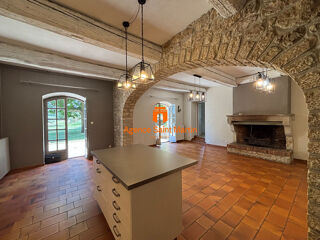  Maison � vendre 7 pi�ces 250 m�