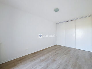  Appartement à louer 3 pièces 63 m²
