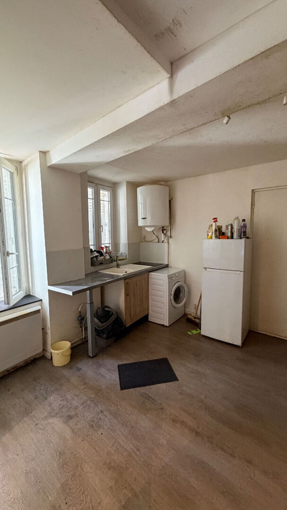 MEAUX CENTRE-VILLE ? STUDIO VENDU LOUÉ ? INVESTISSEMENT CLÉ EN MAIN