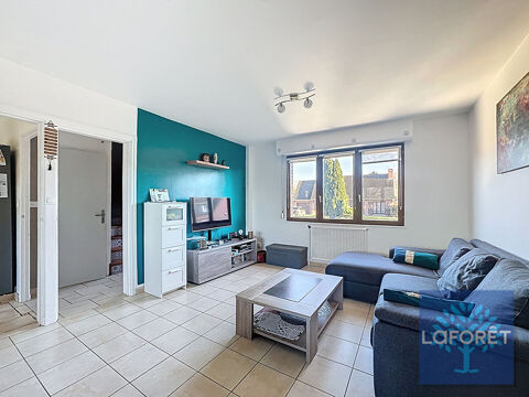   Maison en quartier r�sidentiel � Maing Maison - 6 pi�ce(s) - 118 m�